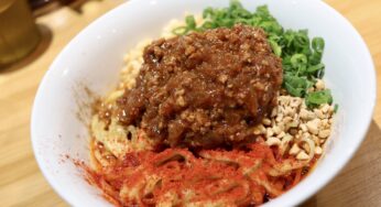 【沼津市 汁なし担々麺】ラーテル（下香貫）～もちもち麺に濃厚肉味噌が絡んでめちゃウマ！量たっぷりの「追い飯」にも大満足