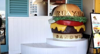 【ラブライブ！コラボ】KUA`AINA AQUACITYお台場店（アクアシティお台場）～ラブライブ「虹ヶ咲」とのコラボメニュー！トリプルチーズベーコンバーガーと聖地巡礼を楽しんできた